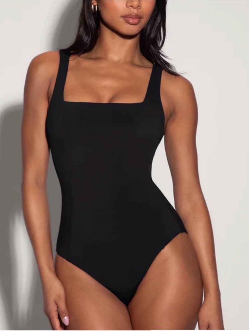 NWOT Ta3 Swim the squarey swimsuit size large short color black